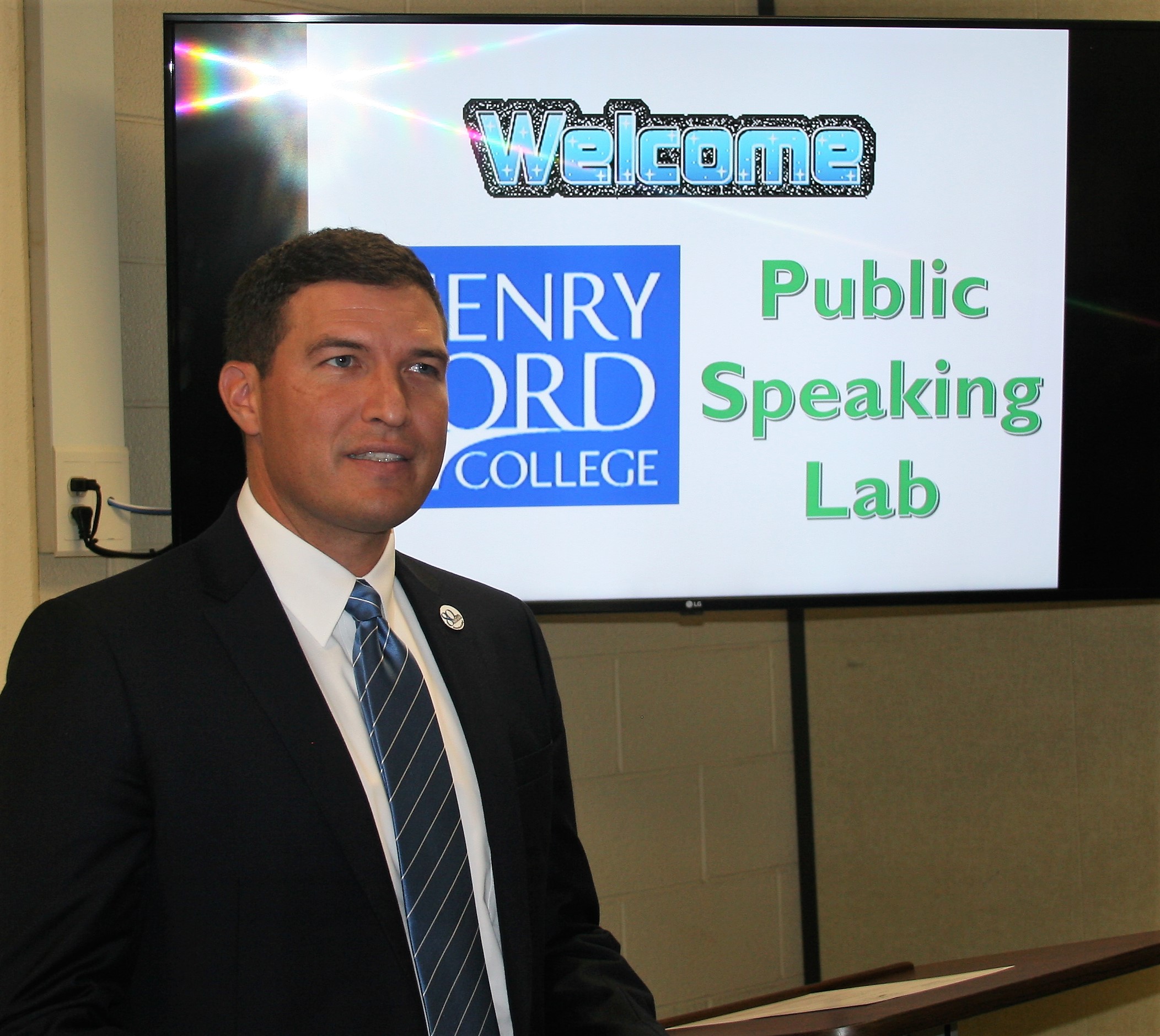 HFC President Russell Kavalhuna at the Public Speaking Lab open house. 