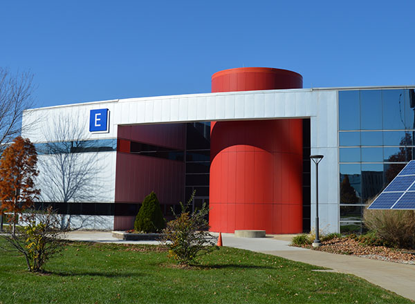 A image of the Technology Building.