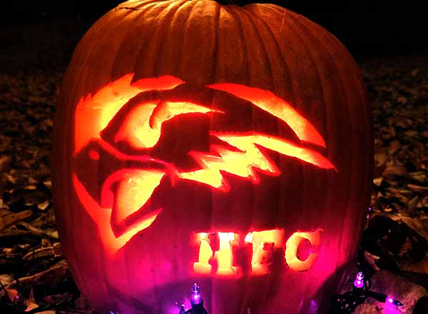 Sara Gonzalez Herrera chose the Hawk logo as the subject for her detailed carving. 