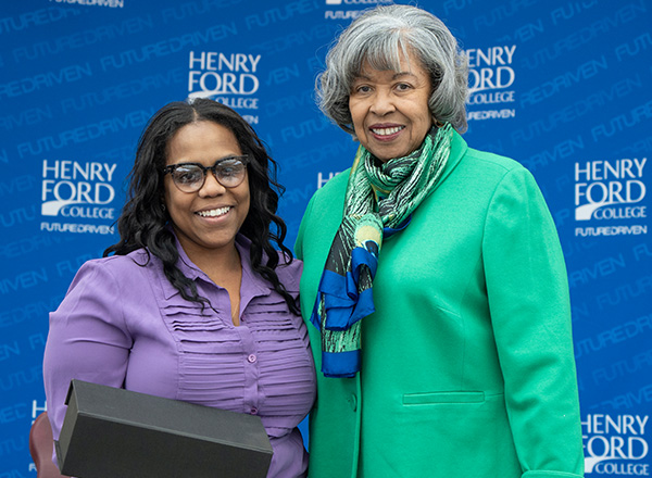 From L-R: Valencia Purry, winner of the 2023 Staff Award, and Dr. Brenda Hildreth. 